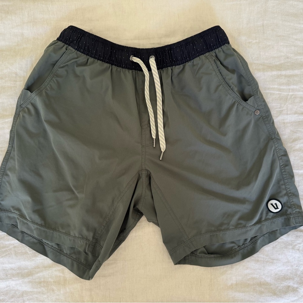 Vuori Kore Short Athletic Shorts Green
